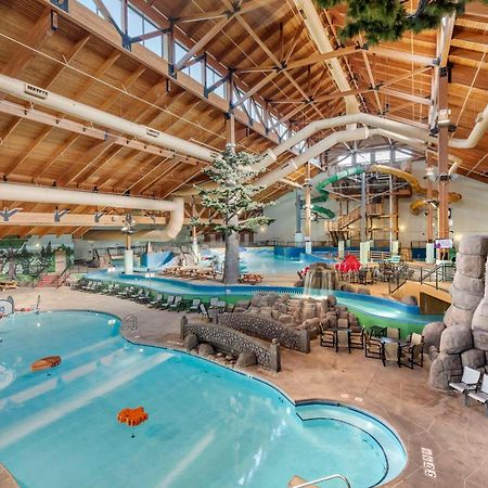 Three Bears Resort Waterpark Near Tomah Ascend Collection Warrens Exterior foto